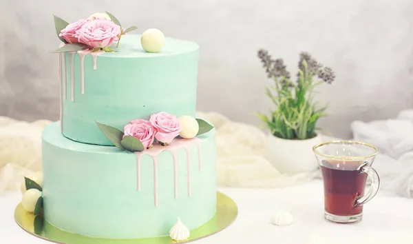 Bolos com sabor de confeitaria para umas férias — Fotografia de Stock