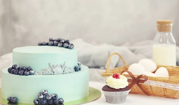 Bolos com sabor de confeitaria para umas férias — Fotografia de Stock