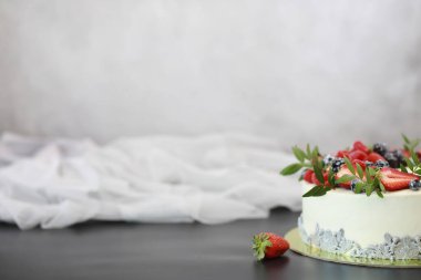 Şekerleme aromalı kek bir tatil için