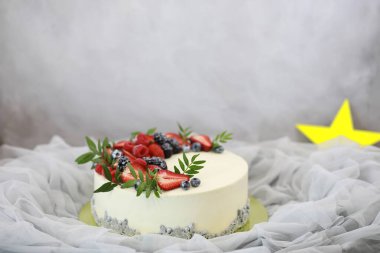 Şekerleme aromalı kek bir tatil için