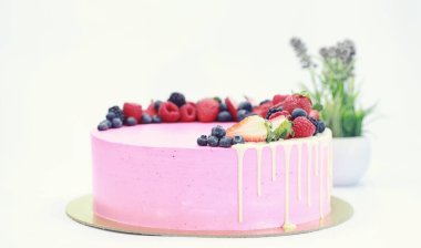 Şekerleme aromalı kek bir tatil için