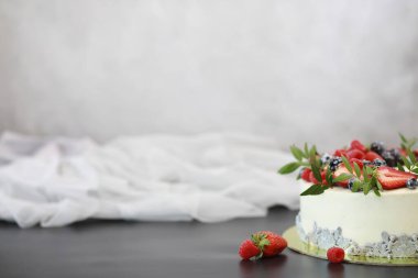 Şekerleme aromalı kek bir tatil için