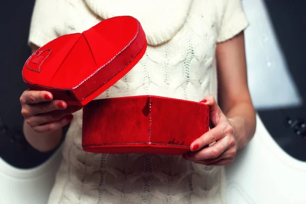 Hand valentine heart box — Stock Photo, Image