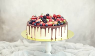 Şekerleme aromalı kek bir tatil için