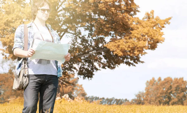 Young Man Looks Map Autumn Season — Stock Photo, Image