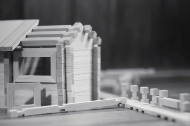 Oyuncak ahşap ev. Kurucunun ch için doğal ahşap yapılır