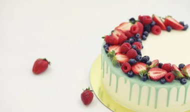 Şekerleme aromalı kek bir tatil için