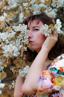 sonbahar Park tarihte genç Çift