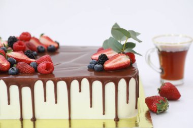 Şekerleme aromalı kek bir tatil için