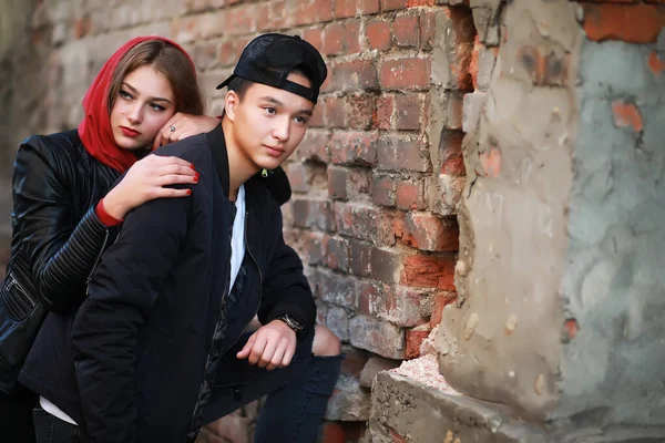 Liefdevol Koppel Wandelen Casual Kleding — Stockfoto