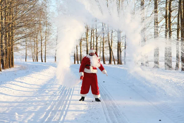 Santa téli területén. Santa köd varázslatos séta th — Stock Fotó