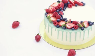 Şekerleme aromalı kek bir tatil için