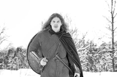 Defender'ı genç savaşçı zırh