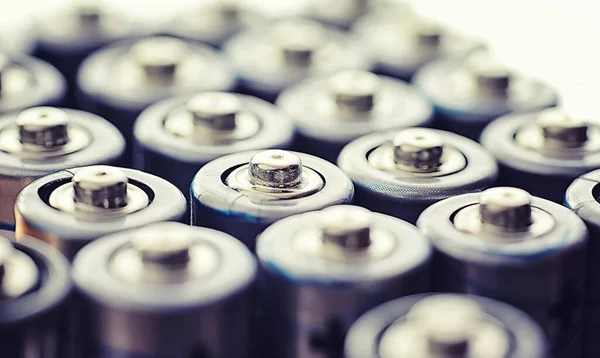 Baterías Diferentes Tamaños Cuidar Medio Ambiente Eliminación Baterías Usadas — Foto de Stock