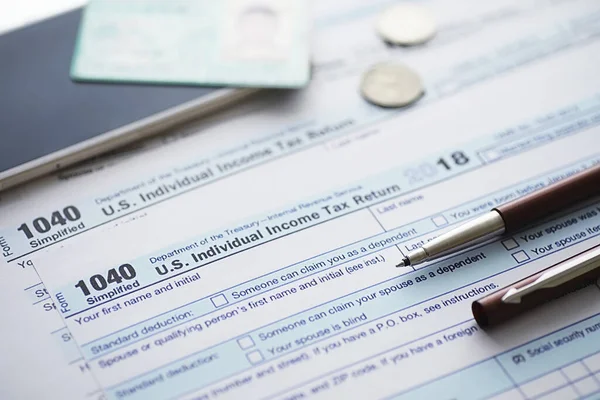 Annual Tax Reporting Tax Form Table Financial Statements Signature — Stock Photo, Image