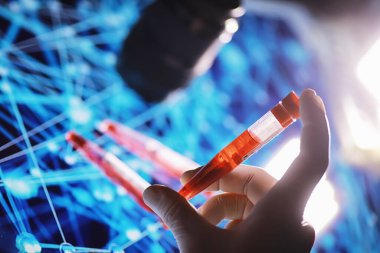 Test tüpü ve hasta kan testi. Virüs analizi. Coronavirus salgını laboratuvar çalışmaları. Aşı geliştirme.