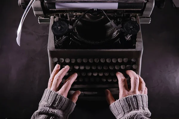 Uno Strumento Giornalista Vintage Macchina Scrivere Retrò Scrittore Lavoro Sigillate — Foto Stock