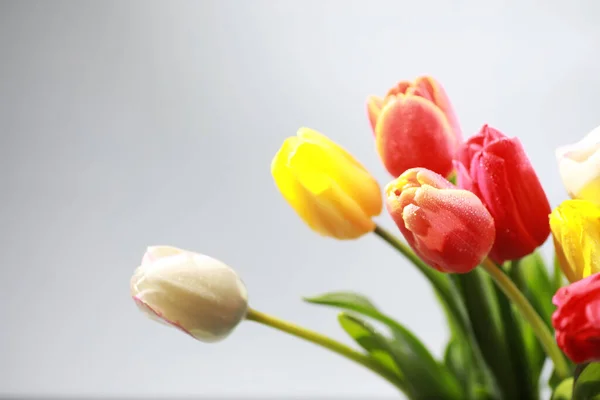 Buquê Flores Frescas Presente Férias Para Ente Querido Contexto Dia — Fotografia de Stock