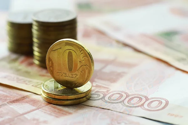 Billetes Monedas Rusas Rublos Billete Con Inscripción Cinco Mil Rublos —  Fotos de Stock