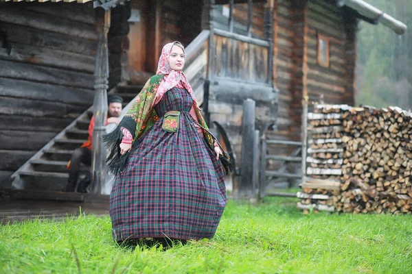 Traditionella Slaviska Ritualer Rustik Stil Utomhus Sommaren Slavisk Bondgård Bönder — Stockfoto