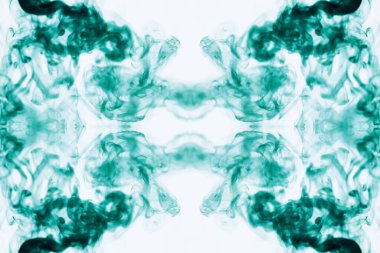 Sudaki boya arkaplanı. Puff 'lar suya boya yapar. Sudaki boyanın çözülmesi. Su kirliliği. Sanat yaratıcılığı kavramı.