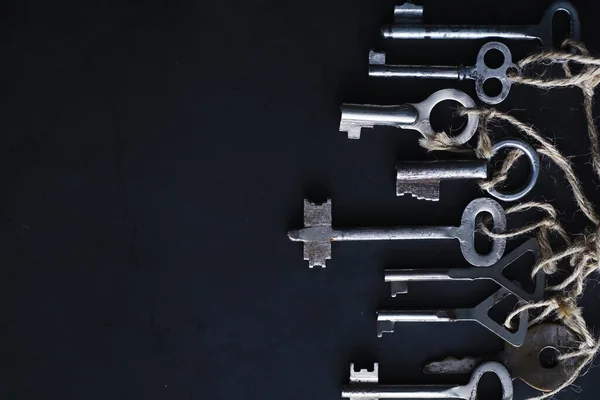 Set Vintage Keys Lock Retro Keys Dark Stone Background Concept — Stock Photo, Image