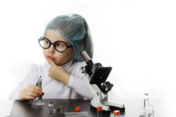 Jóvenes Científicos Químicos Orientación Vocacional Infantil Elección Profesión Médico Asistente — Foto de Stock