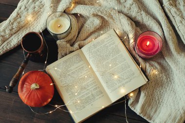 Kitapla dolu bir hayat