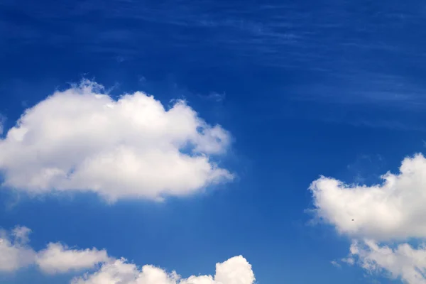 蓝天和蓝云 背景元素 — 图库照片