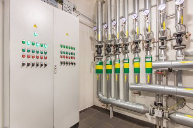 Elektrik anahtarı paneli şalt odası