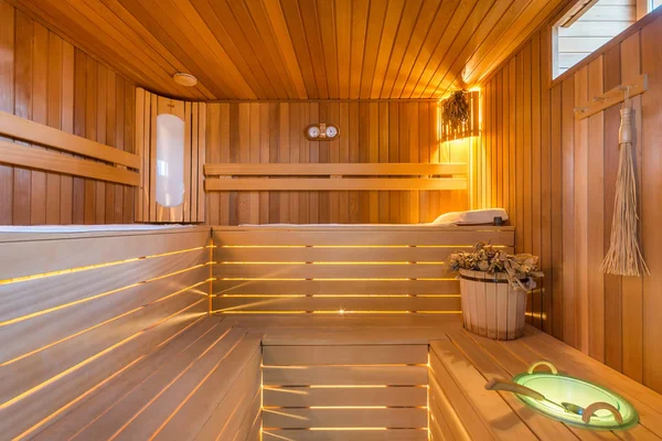 Sauna Ruimte Met Traditionele Sauna Accessoires — Stockfoto