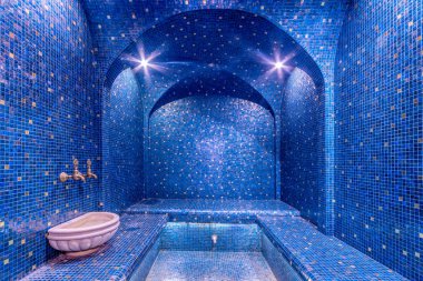 Renkli Türk hamamı iç. lüks buhar banyosu - hamam (hamam).