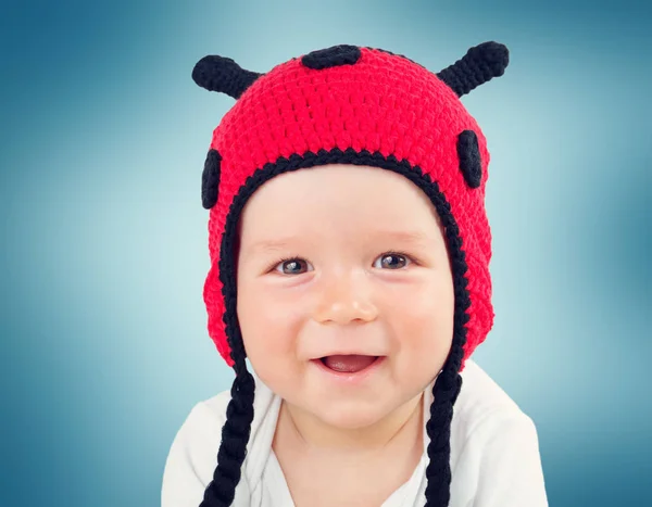 Cute Baby Lying Bed White Blanket Knitted Ladybug Hat Pretty — Stock Photo, Image