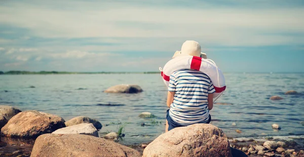 Boy Sitting Beach Rescue Ring — Stock Photo, Image