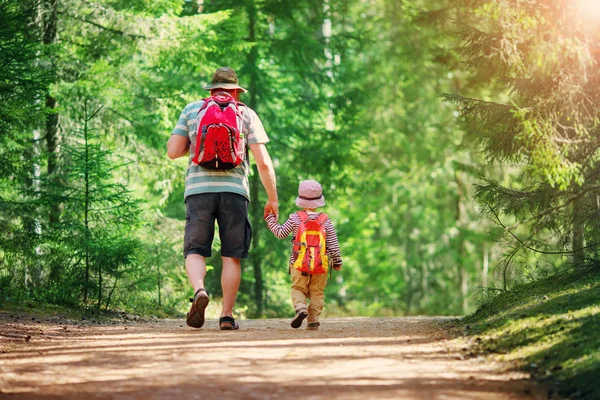 Father and boy going camping with tent in nature — Stock Photo, Image