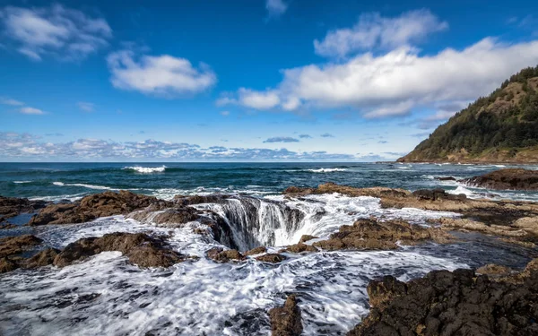 Thors şey, Cape Perpetua, Oregon, ABD, renkli görüntü