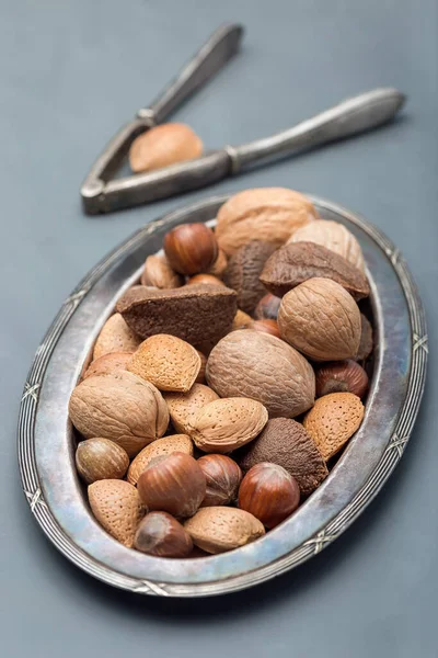 Diversi Tipi Noci Nel Guscio Nocciola Noce Mandorle Noci Brasiliane — Foto Stock