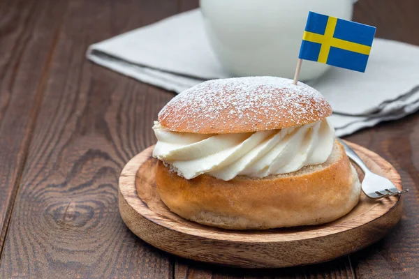 Traditionell Svensk Dessert Semla Även Kallad Shrove Bulle Med Mandel — Stockfoto