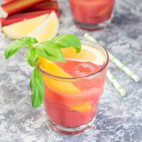 Refreshing Lemonade Rhubarb Lemon Sparkling Water Basil Glass Square — Stock Photo, Image