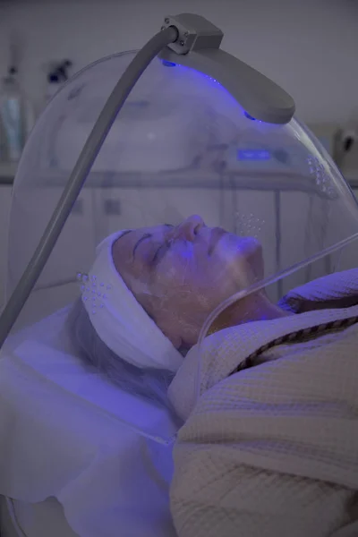 Woman Receiving Led Facial Therapy Face — Stock Photo, Image