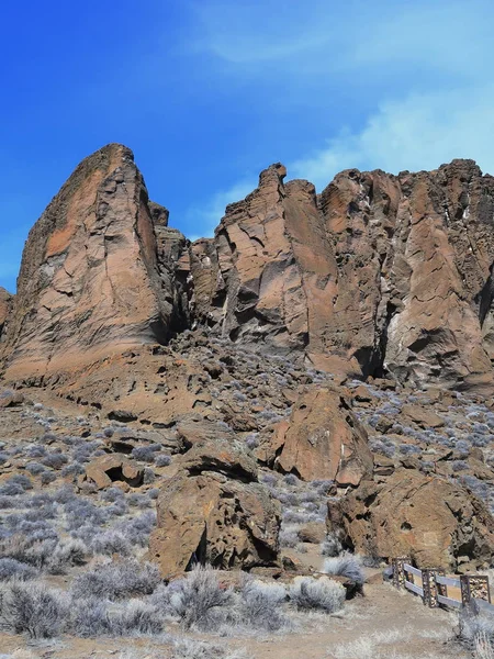 俄勒冈州南部的堡岩 — 图库照片