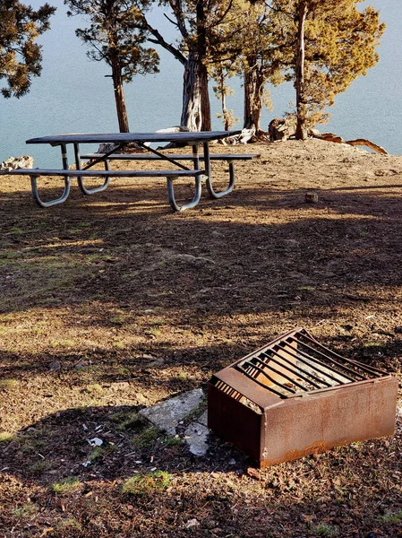 Gölde piknik yeri