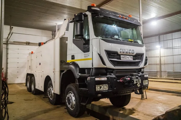 Orenburg Russie Décembre 2019 Camion Remorque Pour Camions Dans Garage — Photo