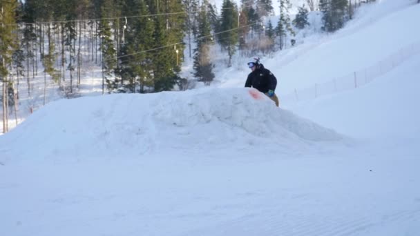 Extrémní Snowboarding Lyžování — Stock video