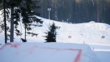 aşırı snowboard ve Kayak