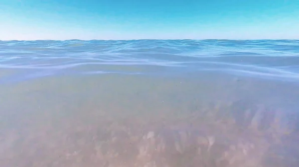 Вид Захватывающее Море Рядом Водой — стоковое фото
