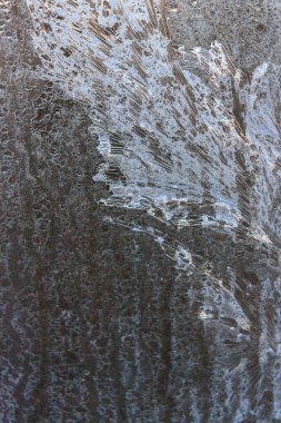 Sabahın erken saatlerinde bir donmuş buz soğuk desenleri kutu