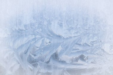 Sabahın erken saatlerinde bir donmuş buz soğuk desenleri kutu