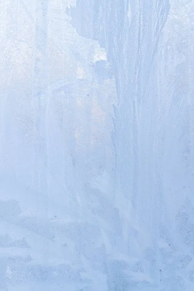 Patrones helados en una caja de hielo congelada por la mañana temprano — Foto de Stock