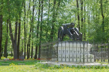 Smolensk güneşli bir bahar.